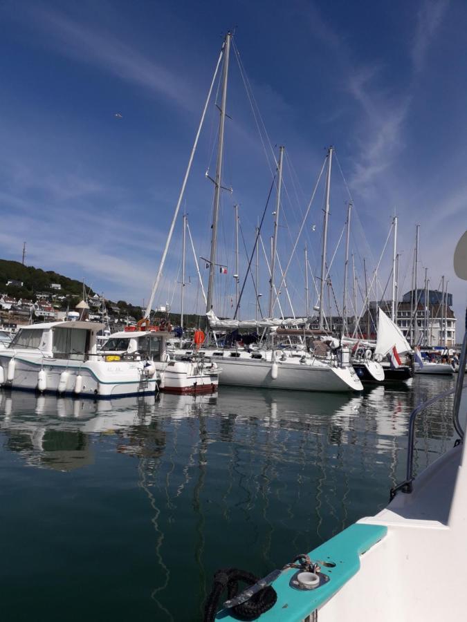 Appartamento L'Abri Des Ames Gerponville Esterno foto